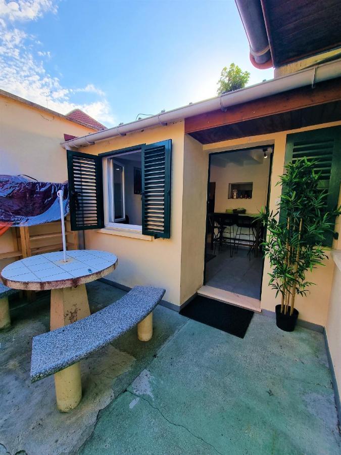 Petite Maison Au Calme Épinay-sur-Seine Eksteriør bilde